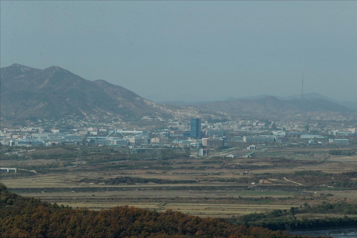 S. Korea says Kaesong shutdown was 'self-inflicted harm,' voices regret