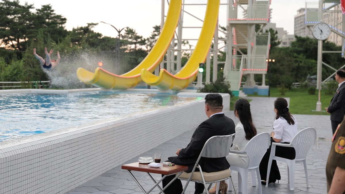 Waterparks, malls, cafes: North Korea sees leisure boom, but there's more to it